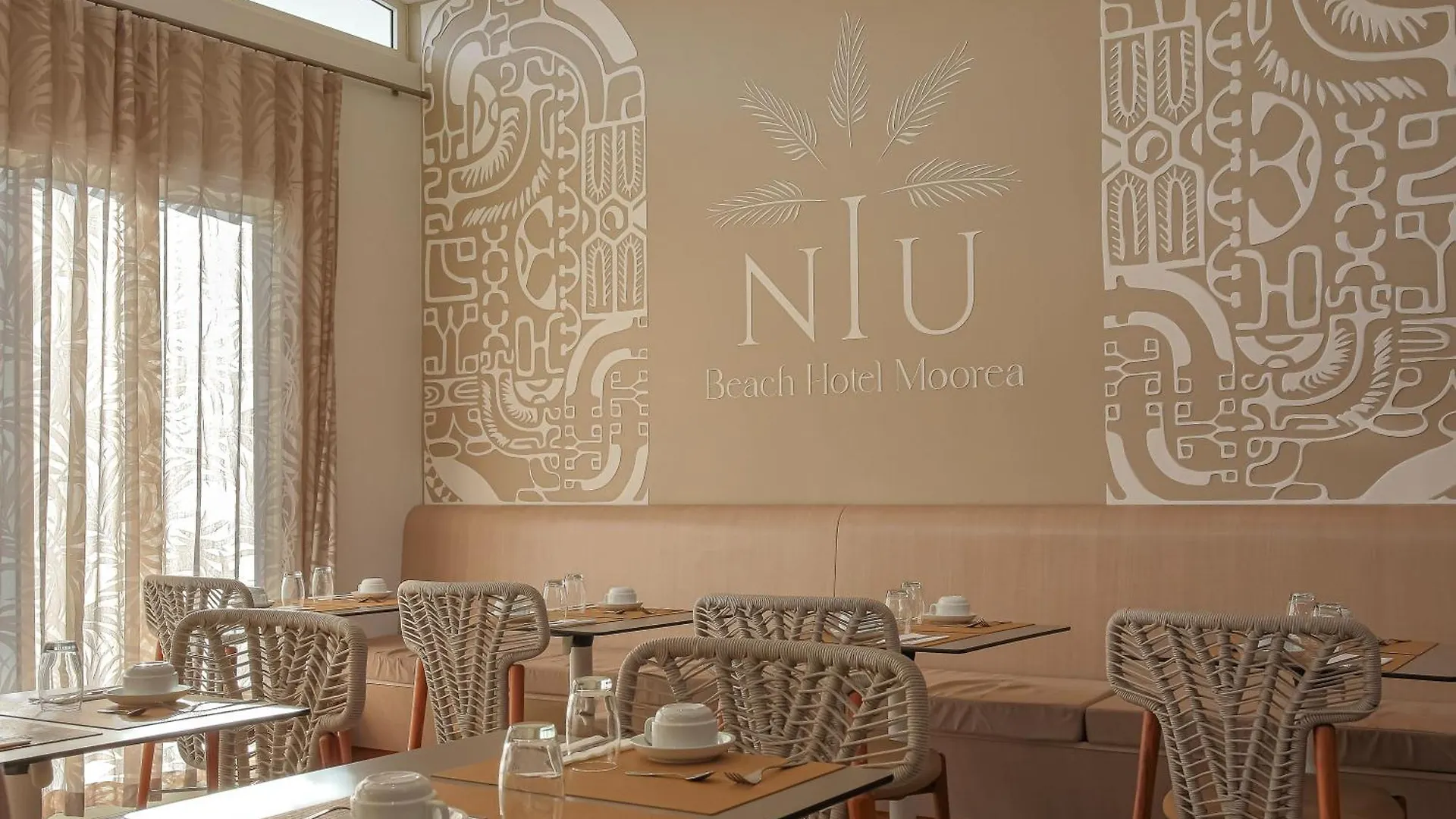 Niu Beach Hotel Moorea